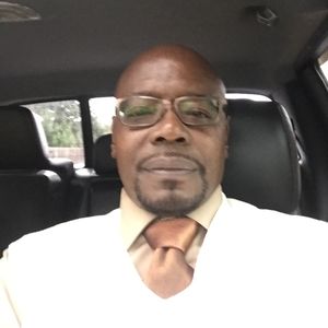 Meet your Posher, Derrick